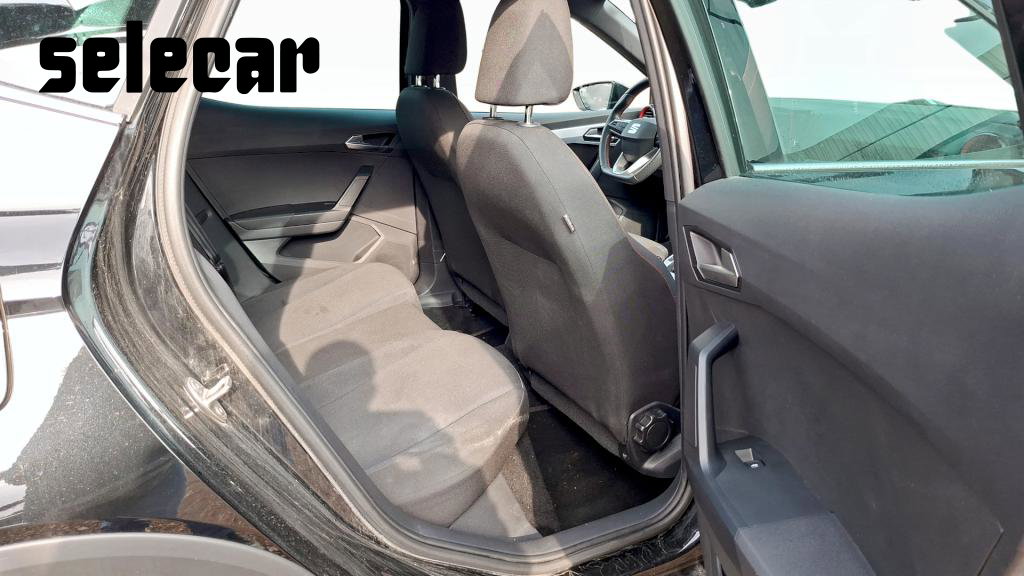 https://cdn-mark-selecar.caraffinity.it/4ad83ac4999c43119fcaad11a84a5200_orig.jpg